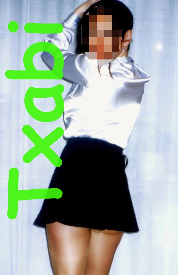 032_dres.jpg