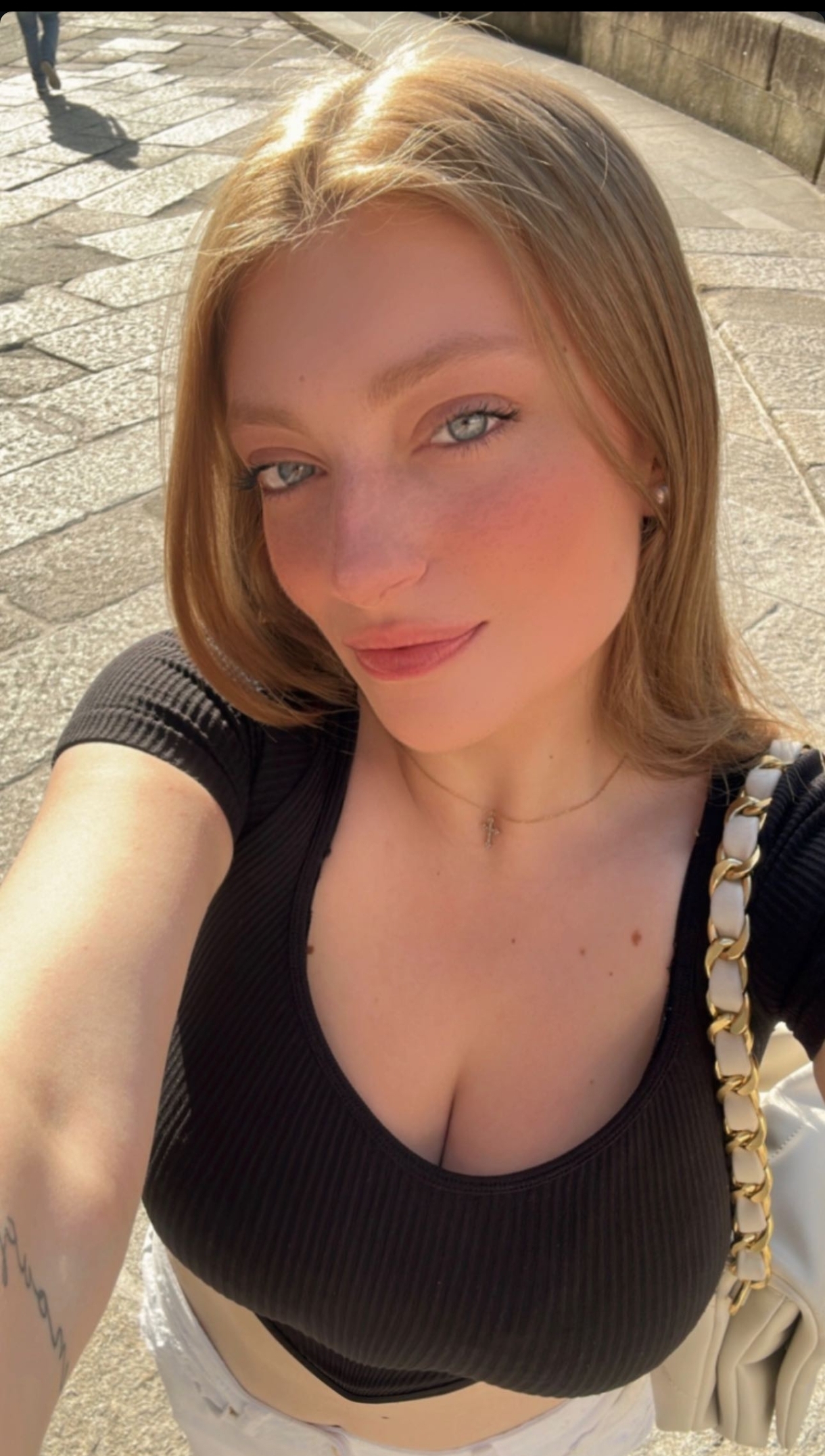 1000061228.jpg
