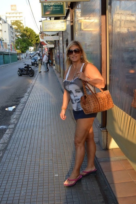 10314666_016_bb50.jpg