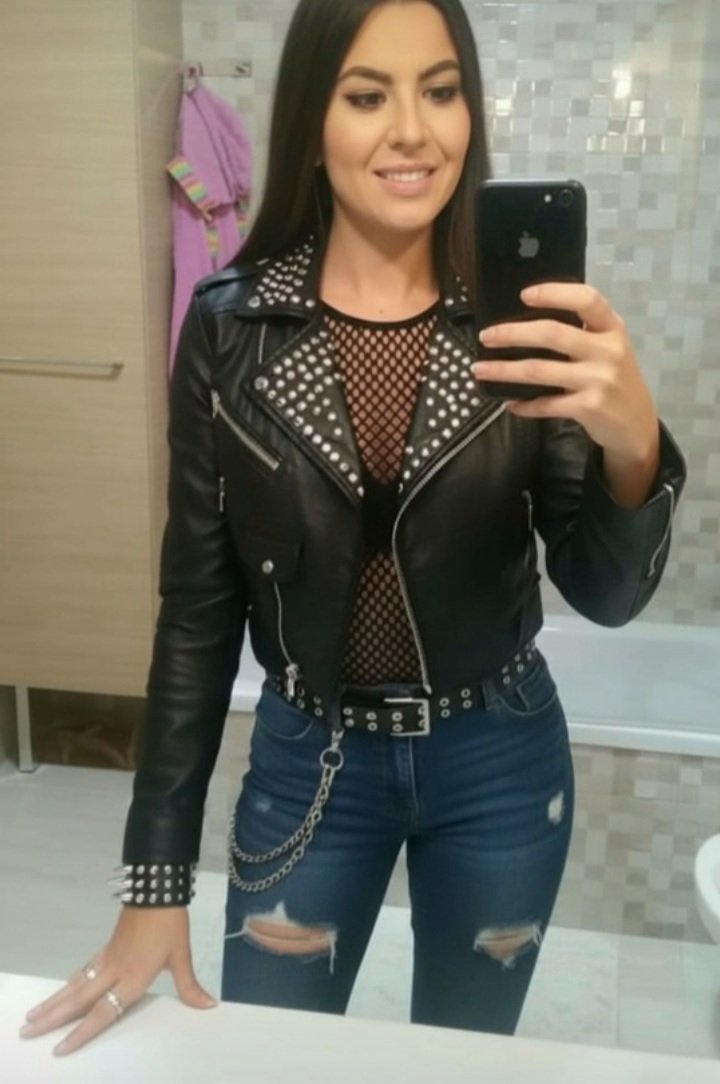 155446_I.jpg