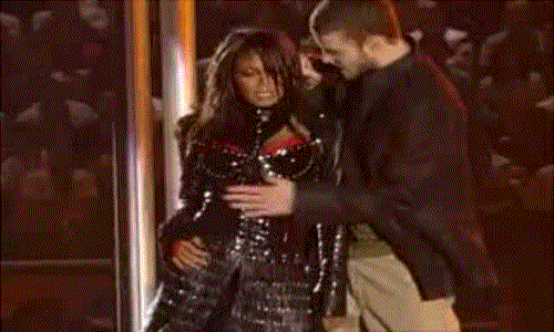 18 Gif Janet Jackson Super Bowl (2004).gif