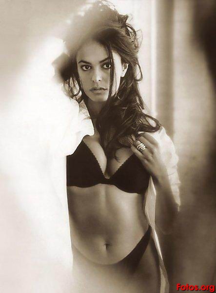 3Maria-Grazia-Cucinotta[3].jpg