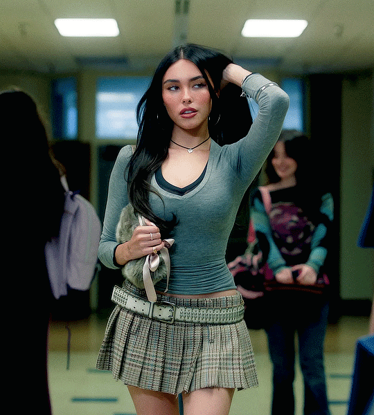 709579fe2b982adbae6f46dbc4395960.gif