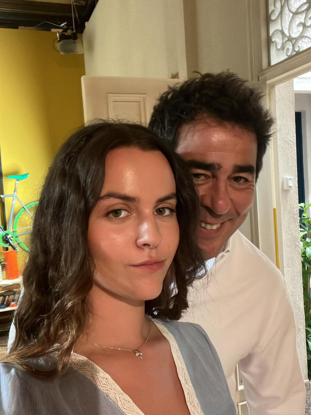 Acabamos de terminar la T16  de @la_queseavecina y hemos reido tanto y he vivido tantas nuevas...jpg