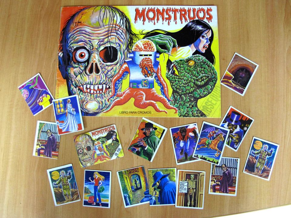 Album de cromos MONSTRUOS.jpg