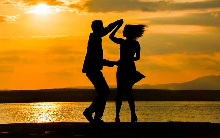 - Bailar hasta el amanecer  junto a ELLA.jpg