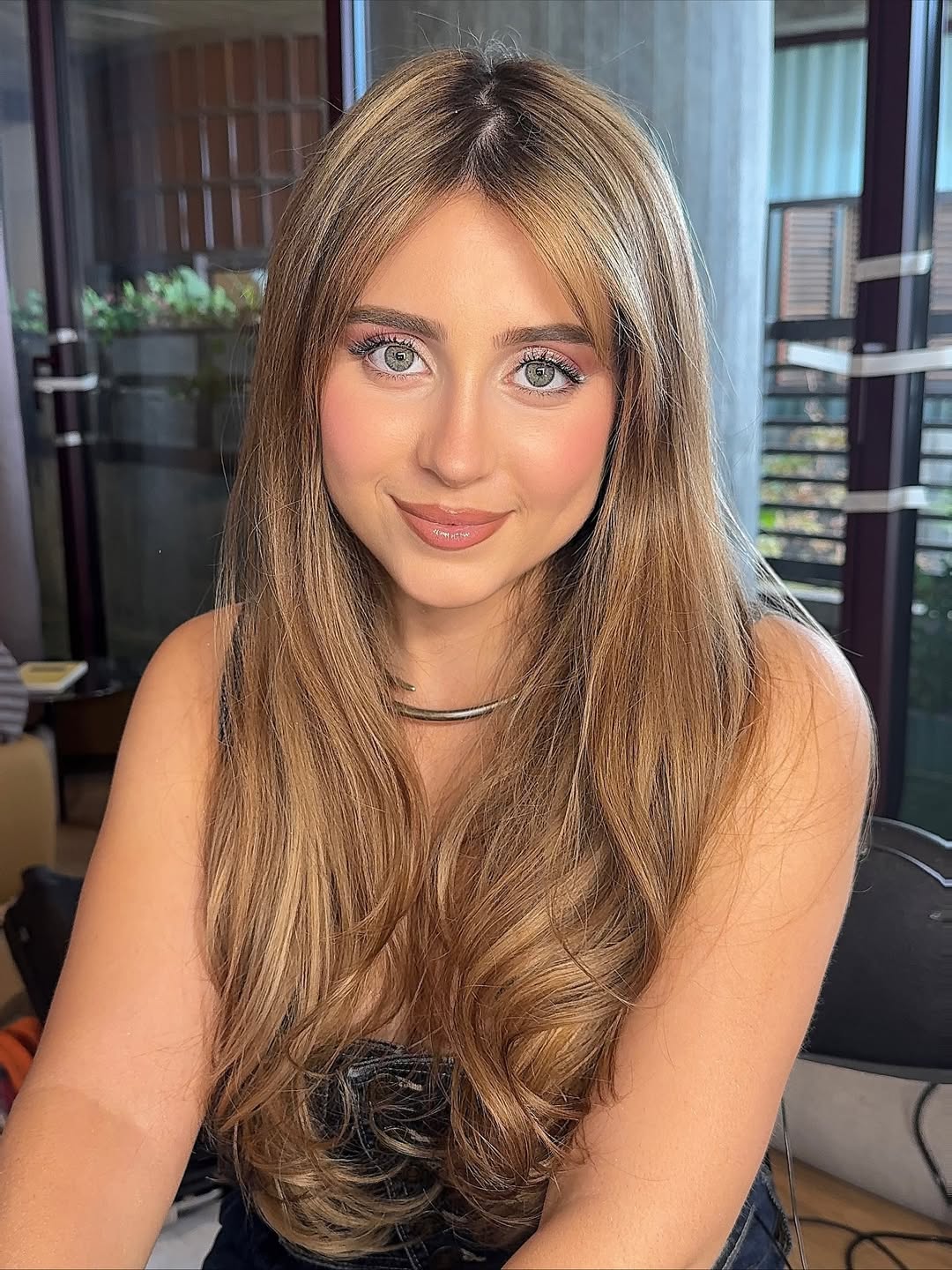 Bella @whoisroro 💕💕💖Glam Team ✨Hair x @charls.diazz Makeup x mi ¿Qué os parece el look 🤗.jpg