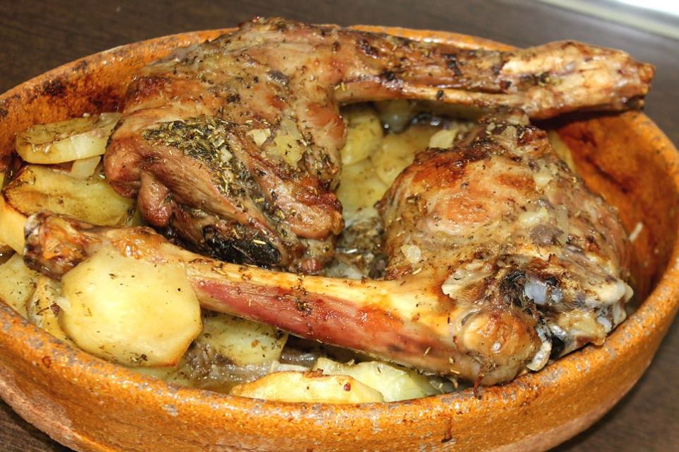 cabrito al horno.jpg