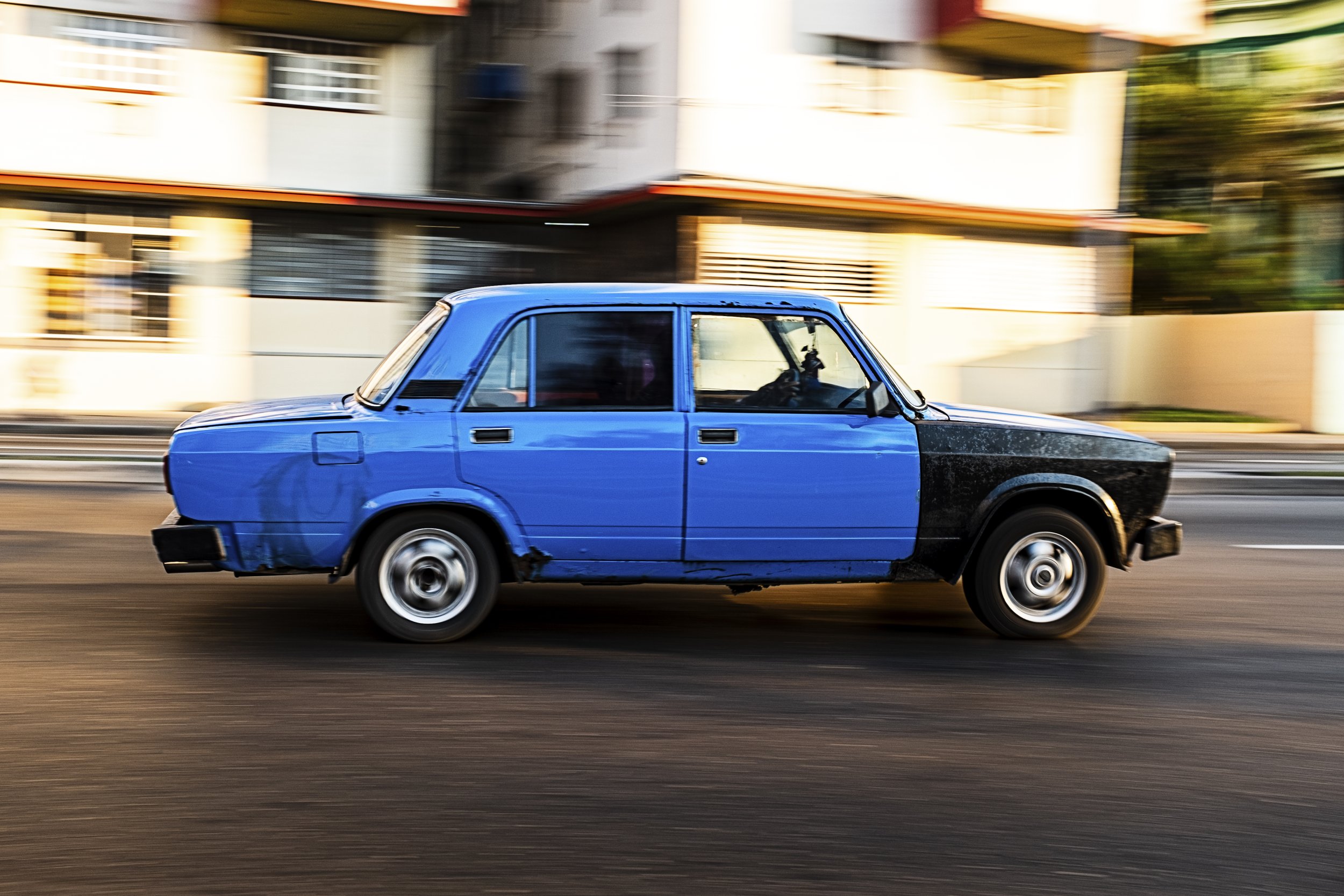 cacharro_azul.jpg