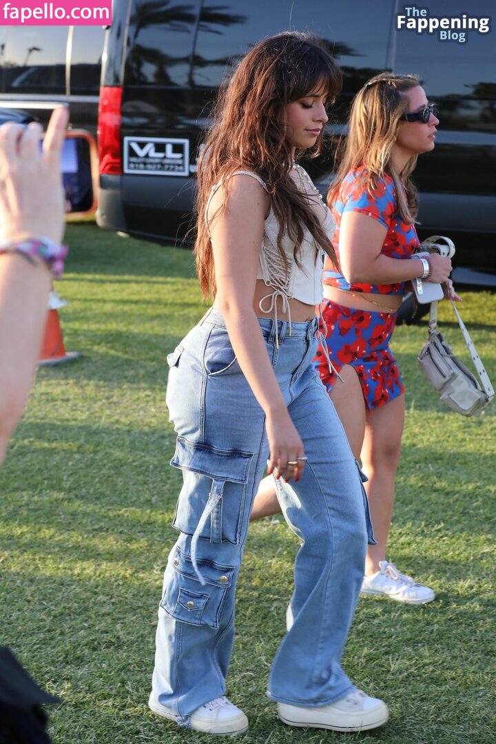 camila-cabello_1212.jpg