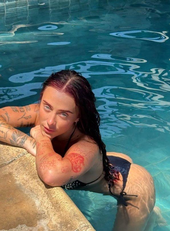 Captura de pantalla_10-2-2026_183135_www.*********.com.jpeg