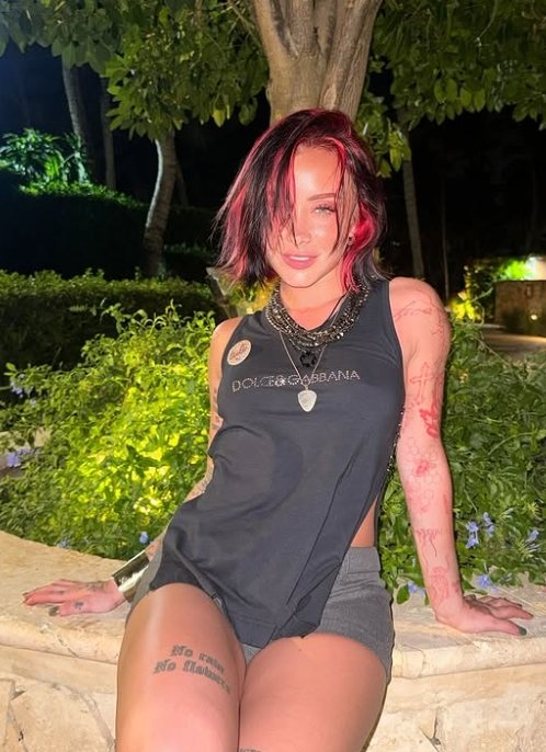 Captura de pantalla_12-2-2026_184938_www.*********.com.jpeg