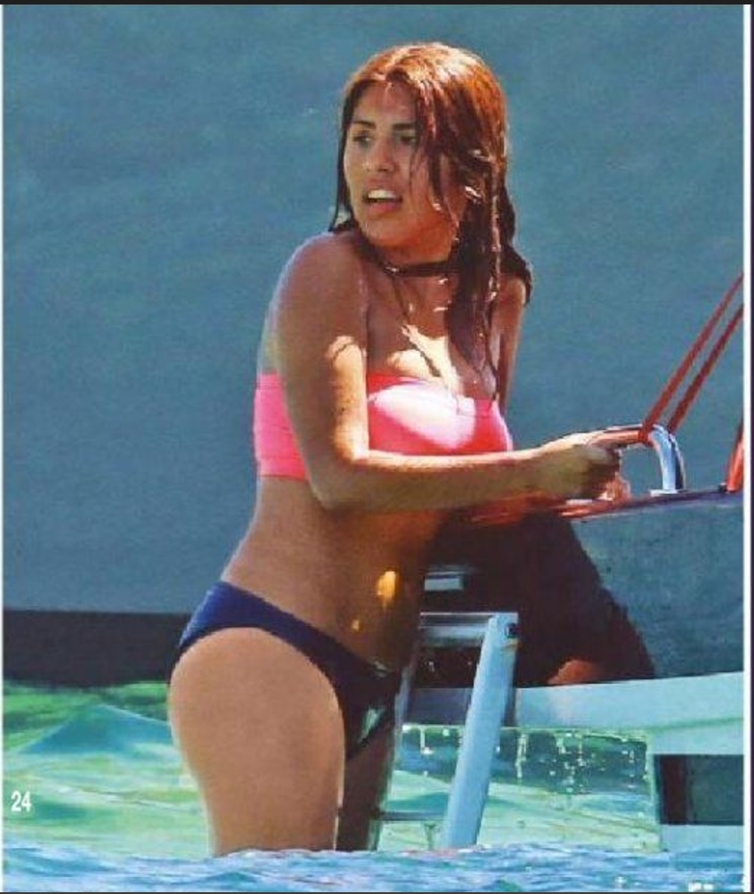 chabelita revista hola 01-09-2017)9.jpg