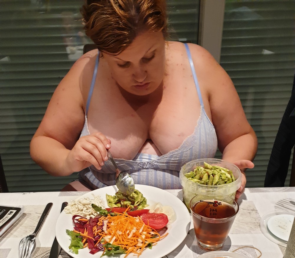 Comilona....jpg