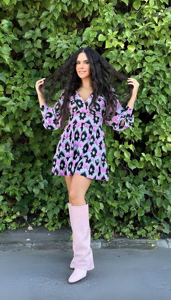 Cristina Pedroche con vestido hippie (1).jpg