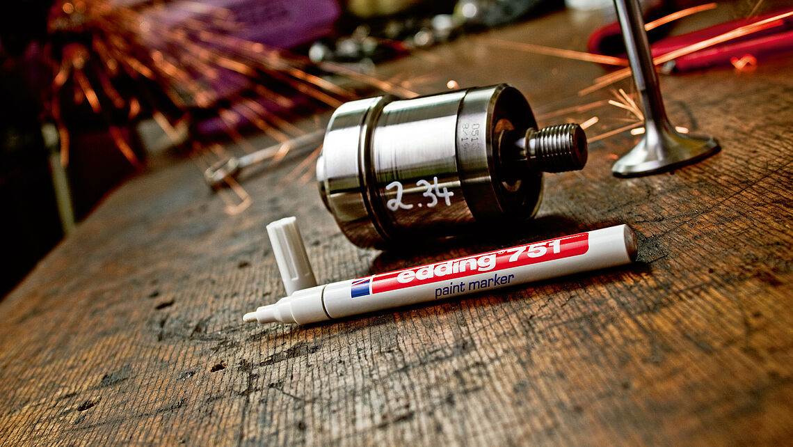 csm_e-751_prof_paintmarker_A001_bce5cc03aa.jpg