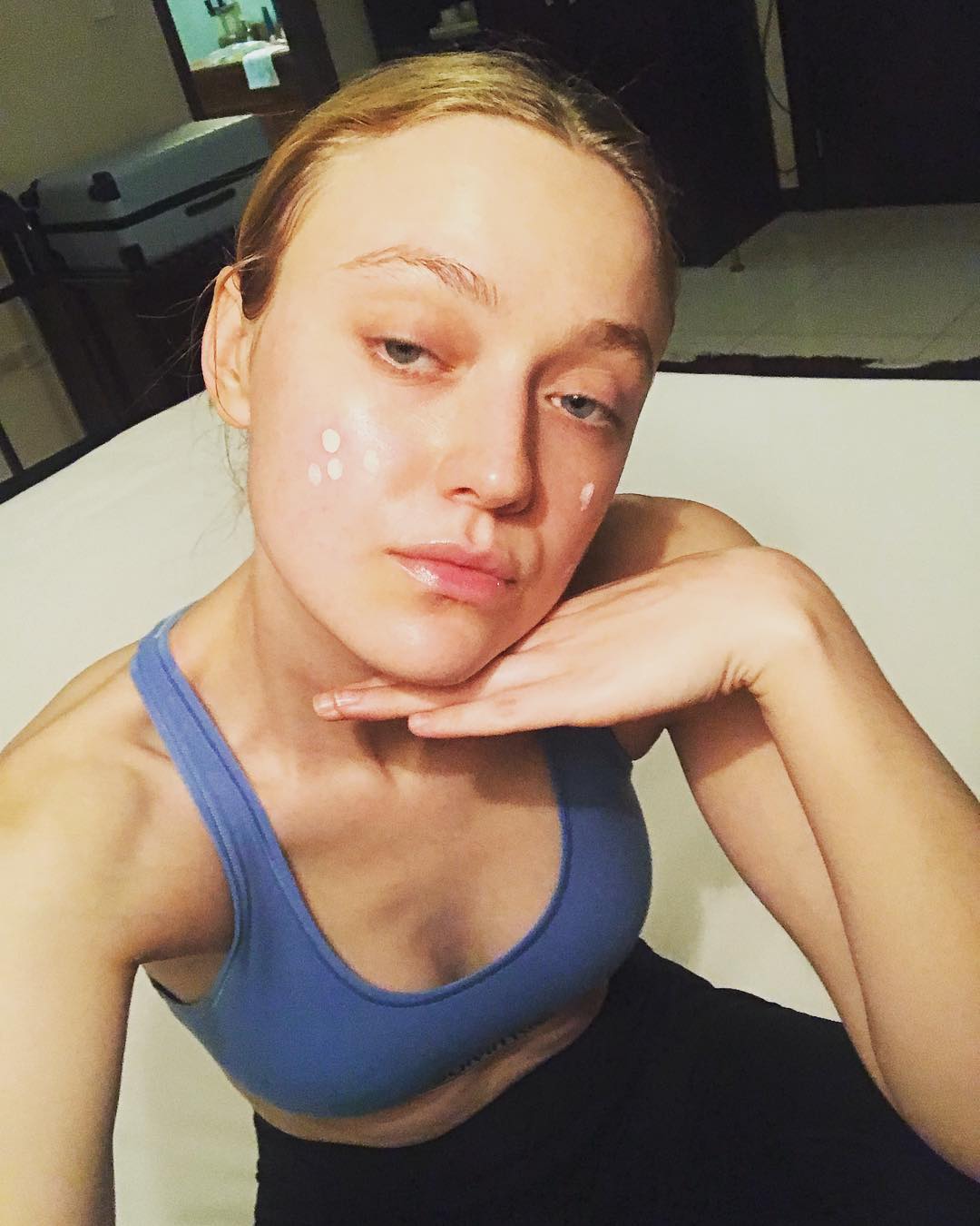 Dakota (3).jpg