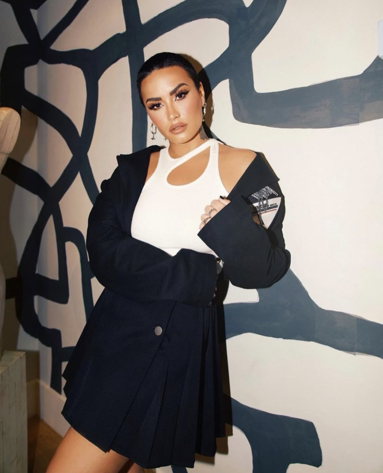Demi (10).jpg