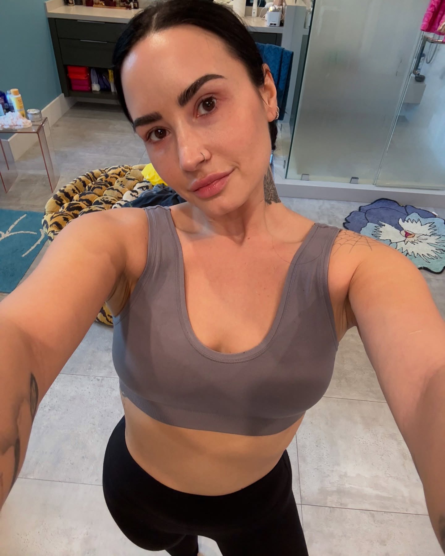 Demi (3).jpg