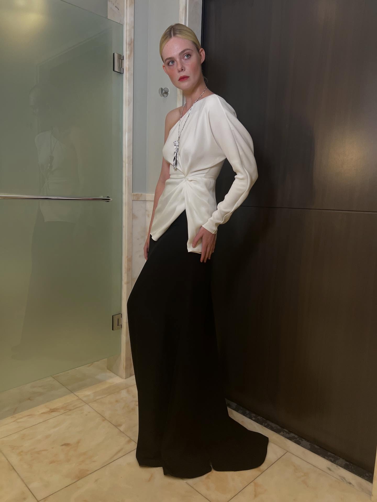 Elle (1).jpg