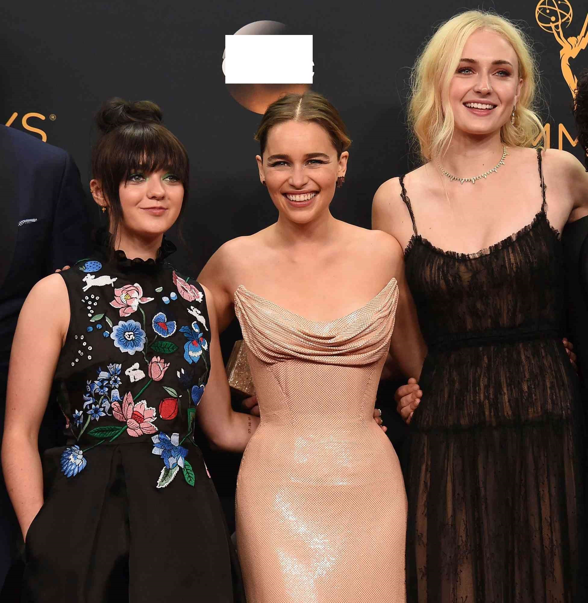 emilia-sophie-maisie.jpg