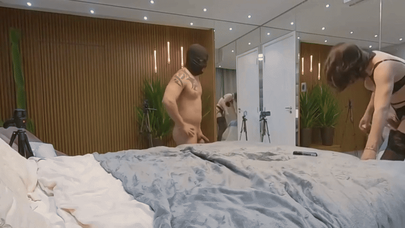 ezgif-2157feed681b7b.gif