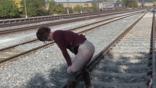ezgif-4dfd552a634287.gif