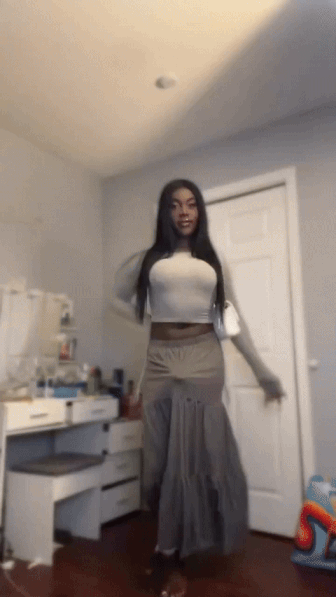 ezgif-79778a00f4e40f.gif