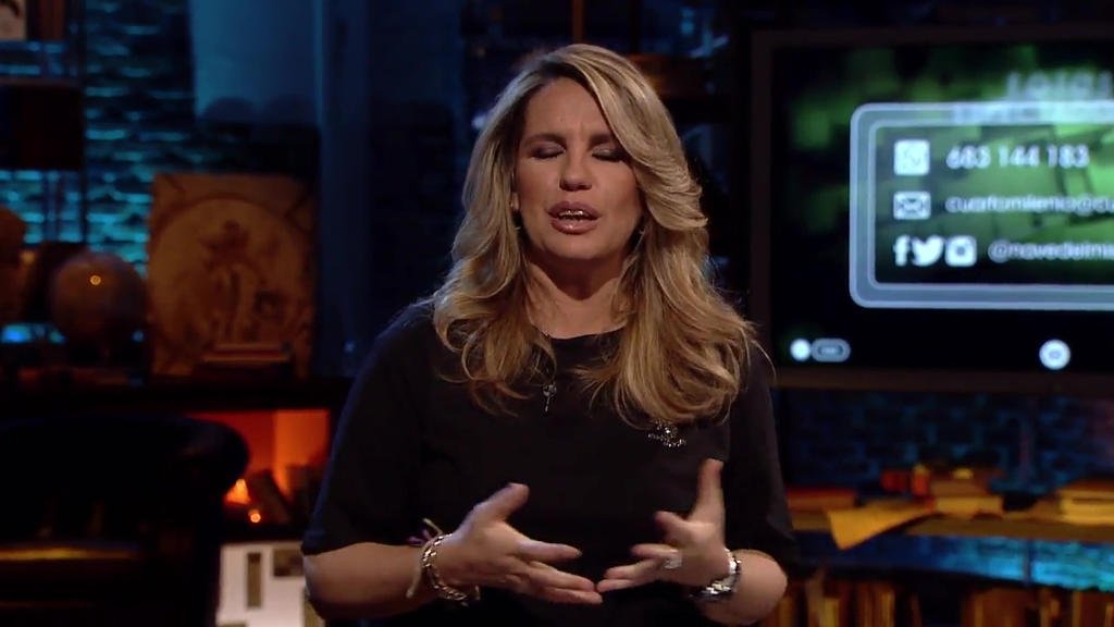 Fotos de fans de la periodista Carmen Porter muy guapa (1).jpg