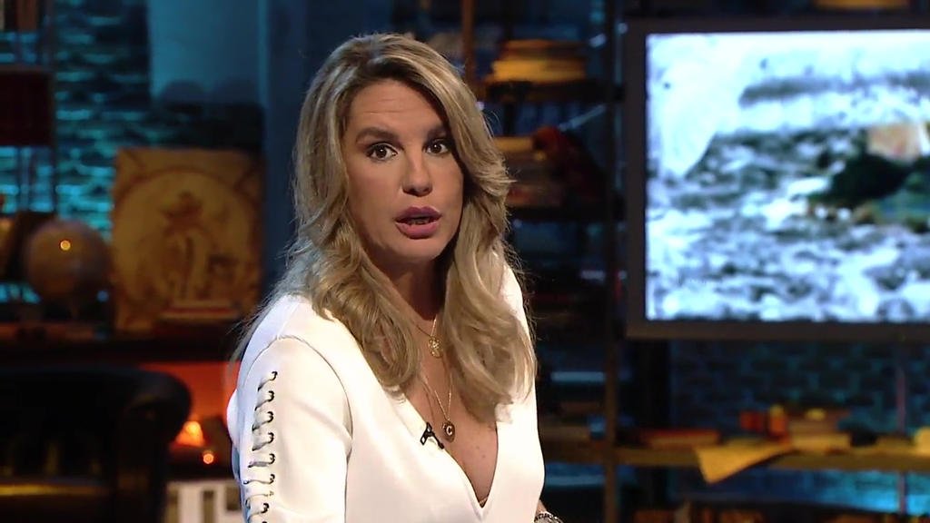 Fotos de fans de la periodista Carmen Porter muy guapa (3).jpg