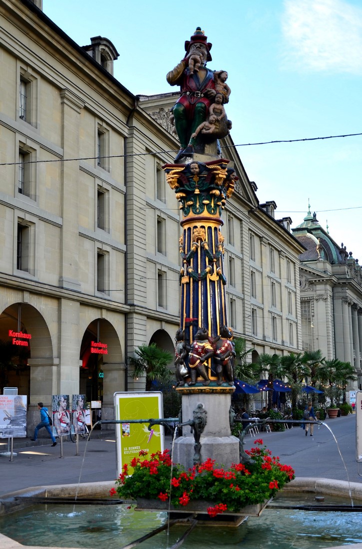 fuente-Kindlifresserbrunnen.jpg