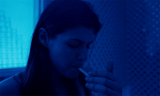 gif.GIF