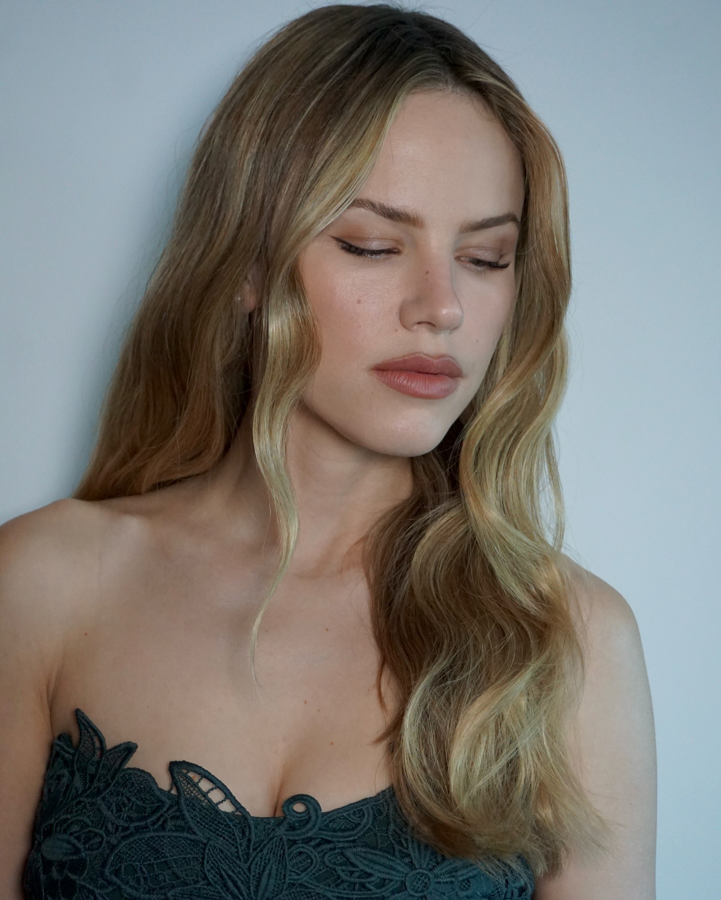 Halston (2).jpg