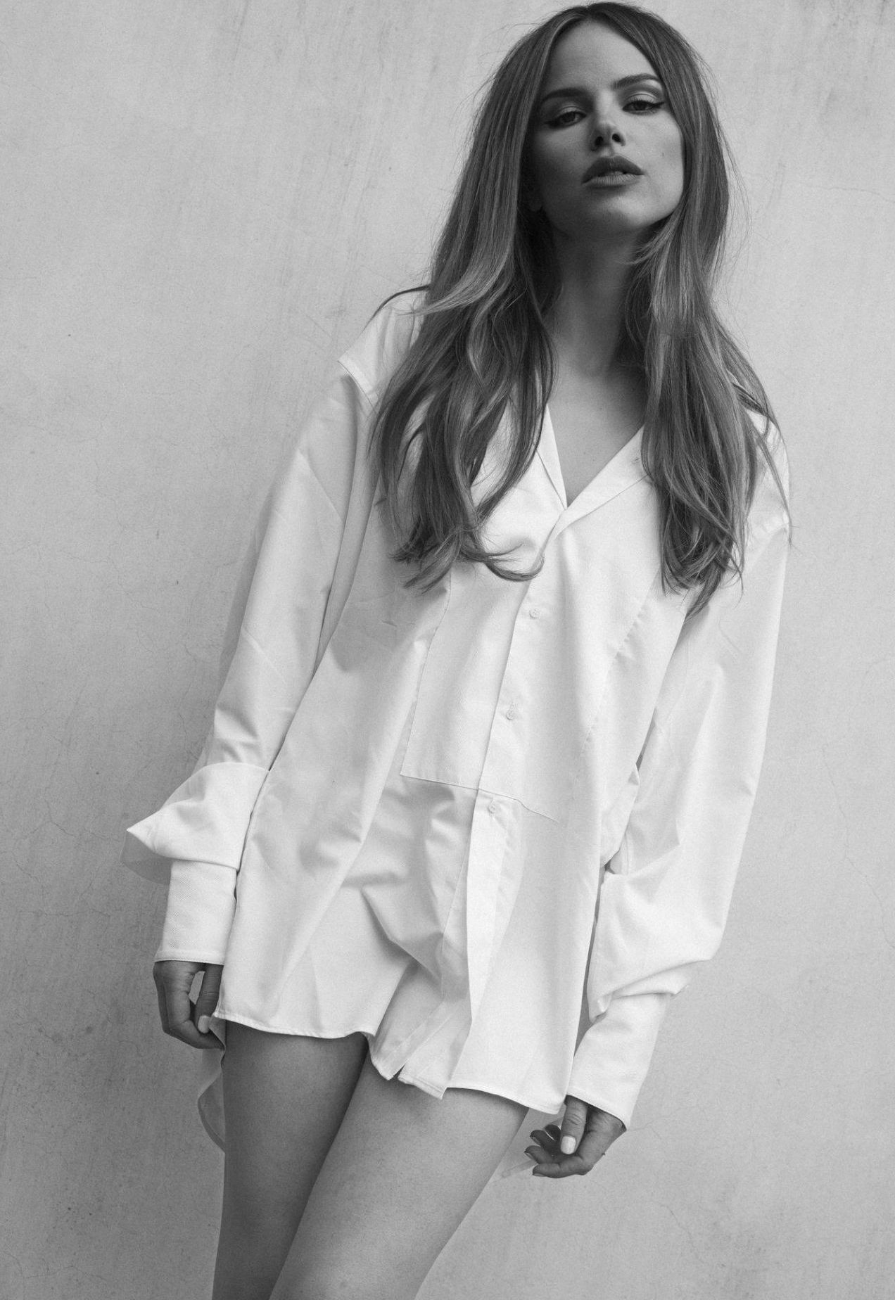 Halston (8).jpg