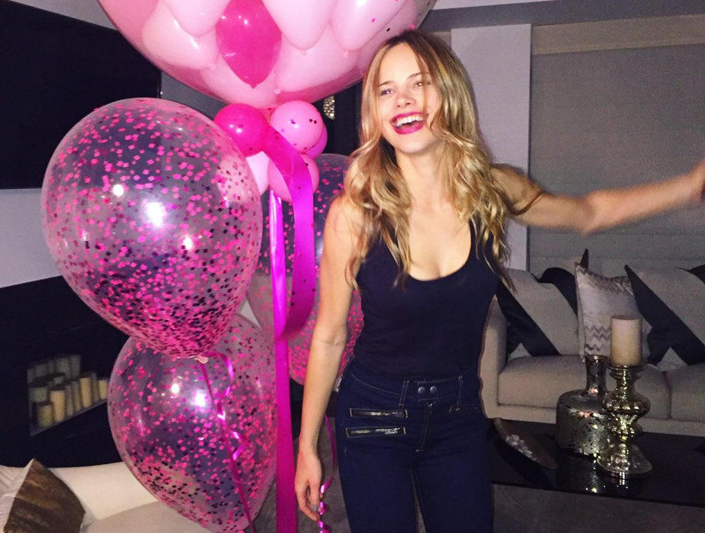 Halston Sage (4).jpg