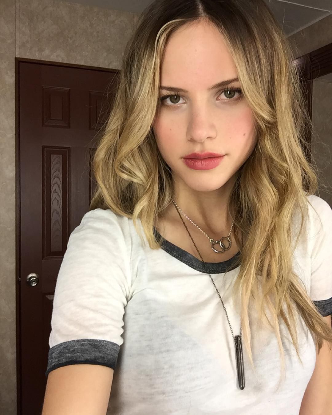 Halston Sage (5).jpg