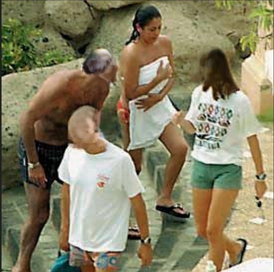 isabel pantoja 35.jpg