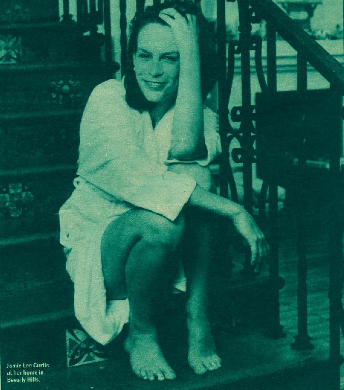 Jamie-Lee-Curtis-Feet-747231.jpg