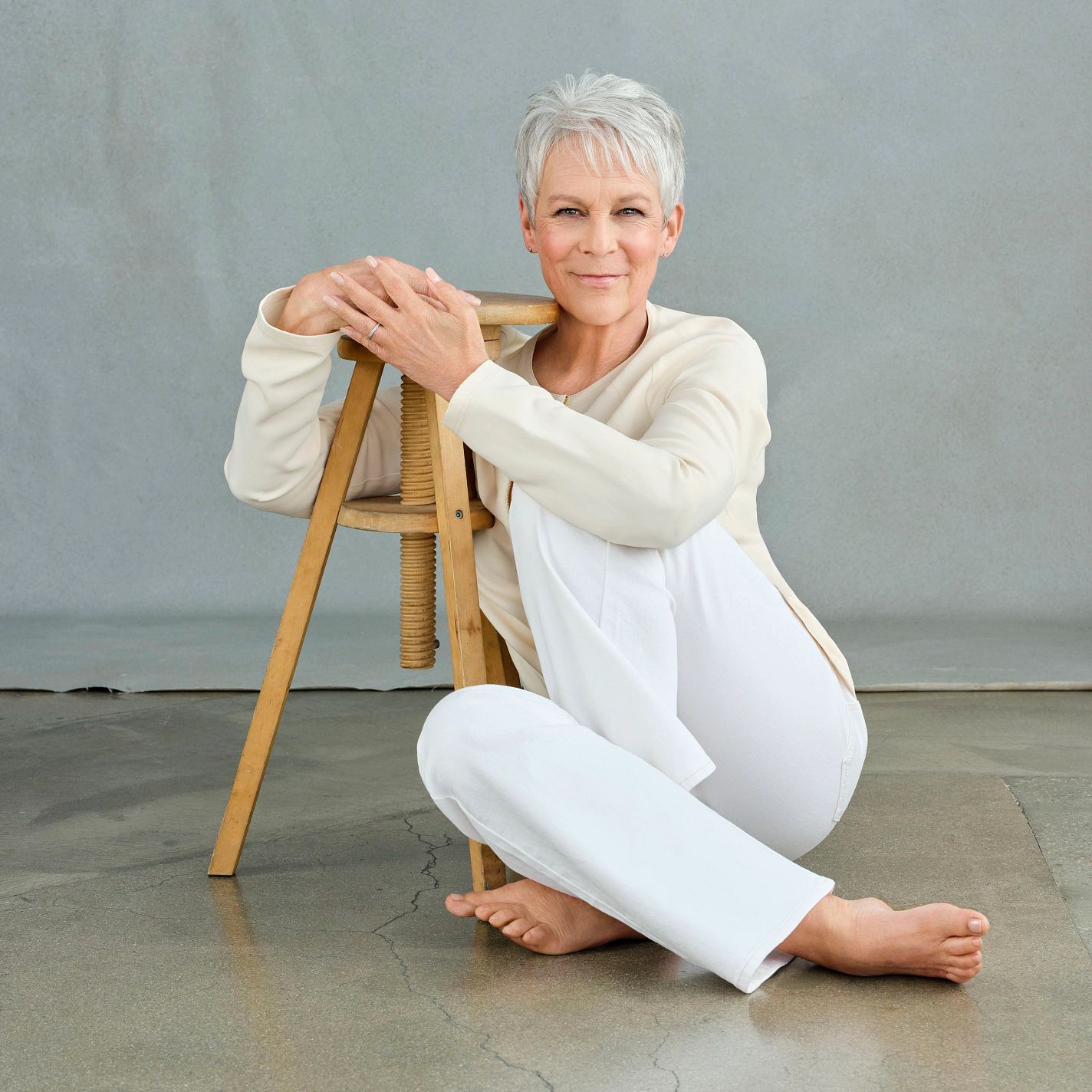 Jamie-Lee-Curtis-Feet-8886299.jpg