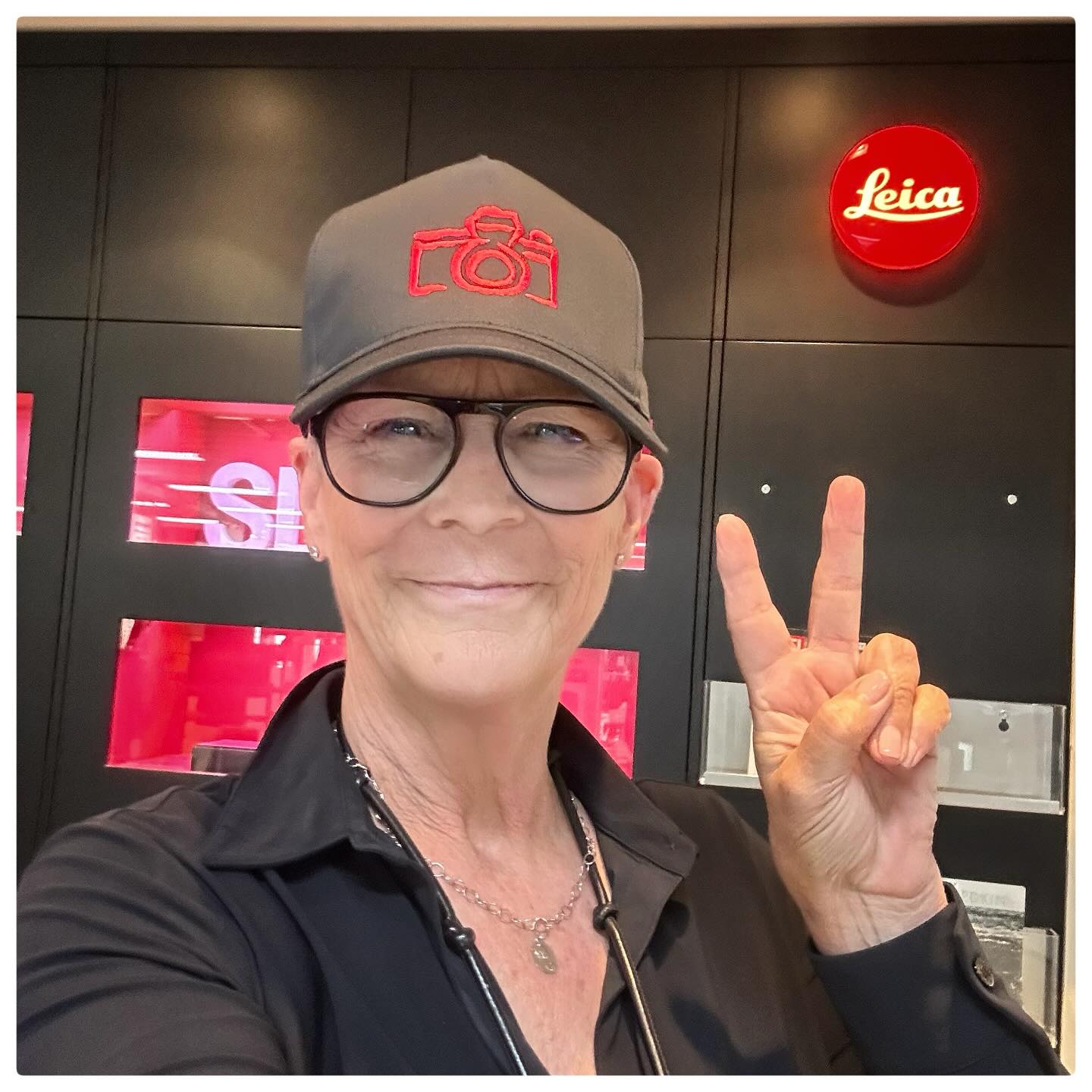 jamieleecurtis__2025-08-16T221915.000Z.jpg