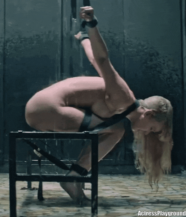 Jennifer_Lawrence_in_Red_Sparrow.gif