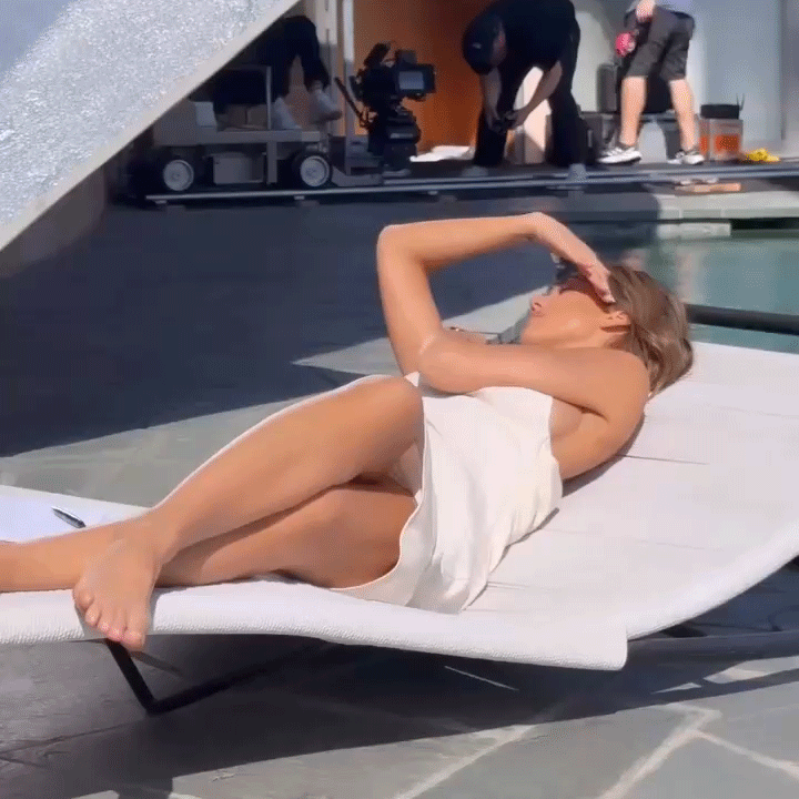 Jessica Alba 02.gif