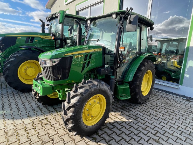 john-deere-5058e-10016552-01_800x600.jpg