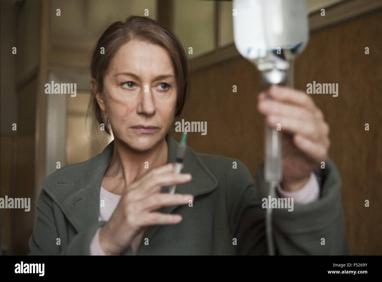 la-deuda-2011-focus-features-film-con-helen-mirren-f5269y.jpg