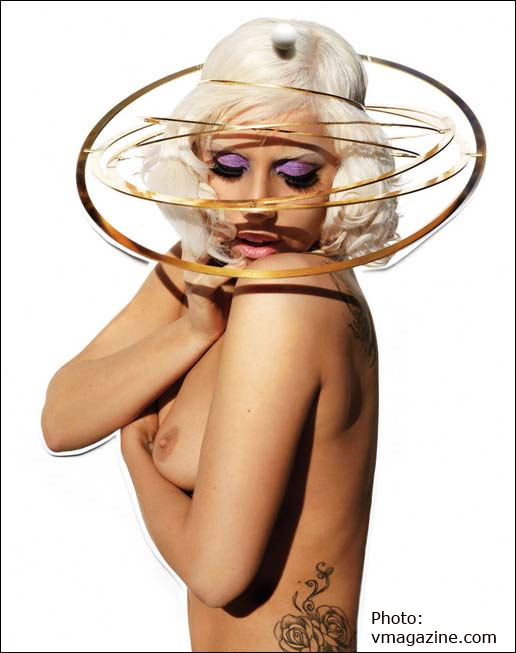 Lady-Gaga-Topless-V-Magazine-1.jpg