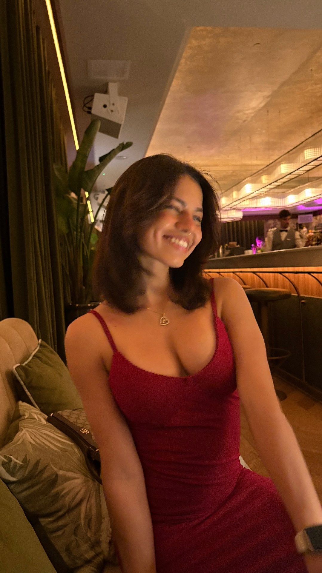 Larissa (2).jpg