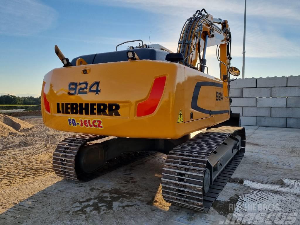 liebherr-r-924-excavator-liebh,5a714015.jpg