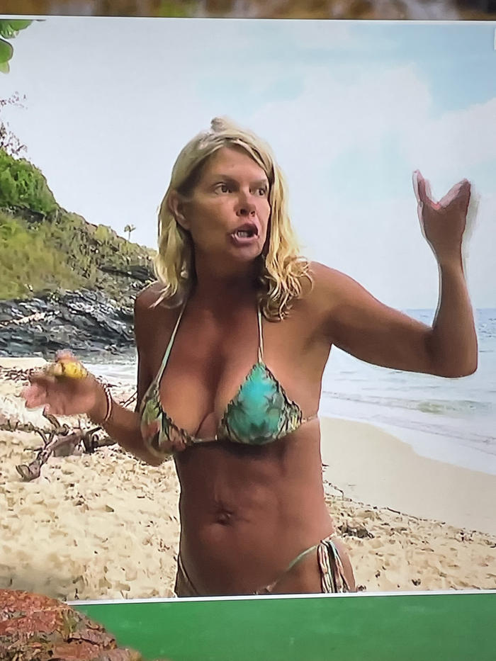 Makoke en Supervivientes calentando 3.jpg