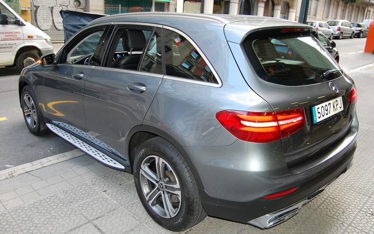Mercedes-Benz-GLC-250-CDI-gris-2017-Autos-AllendeDSC_0012-min-744x466.jpg