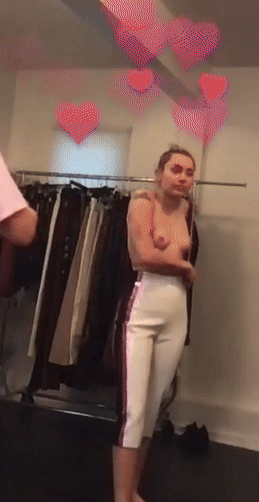 miley-cyrus 3ezgif-287fd79f80a786.gif